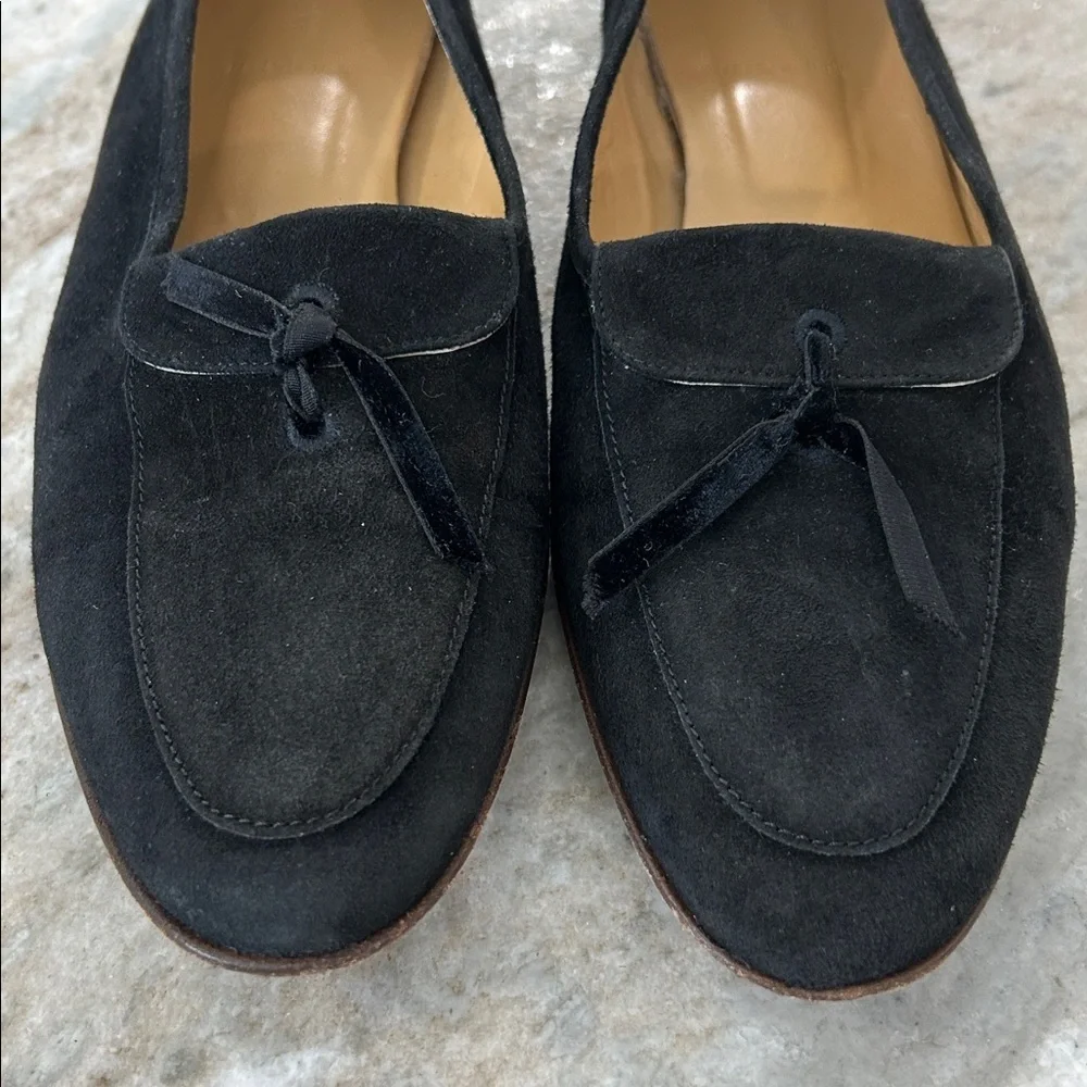 Elegant Black Suede Loafers - Picture 3 of 16